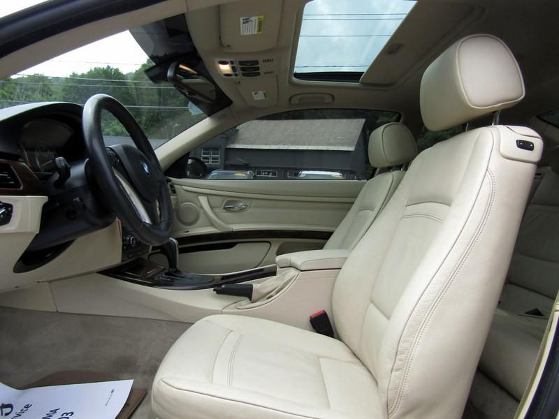 used 2009 BMW 328 car, priced at $11,995