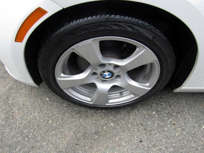 used 2009 BMW 328 car, priced at $11,995