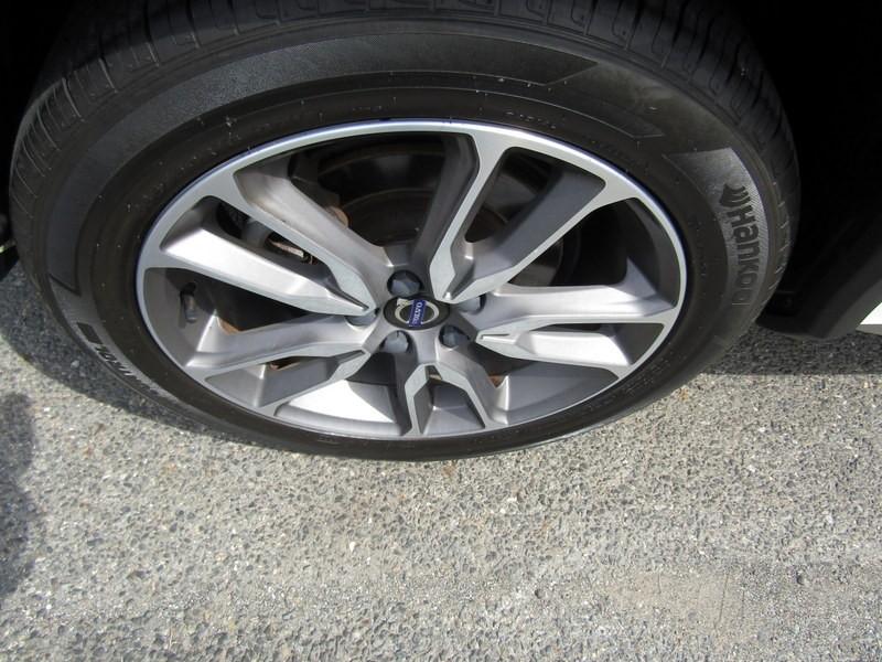 used 2018 Volvo V60 Cross Country car, priced at $27,995