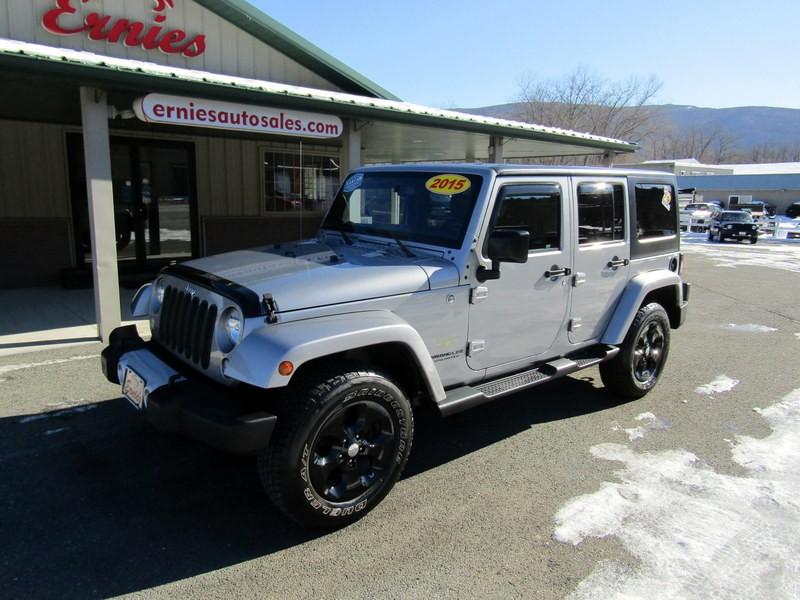 used 2015 Jeep Wrangler Unlimited car, priced at $19,995