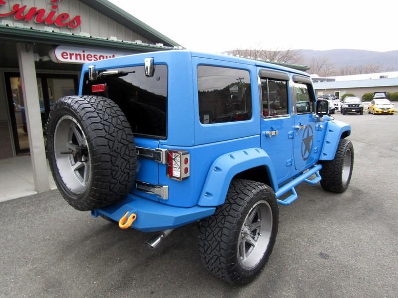 used 2011 Jeep Wrangler Unlimited car, priced at $22,500