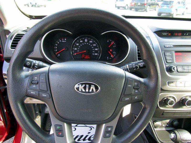 used 2015 Kia Sorento car, priced at $13,995