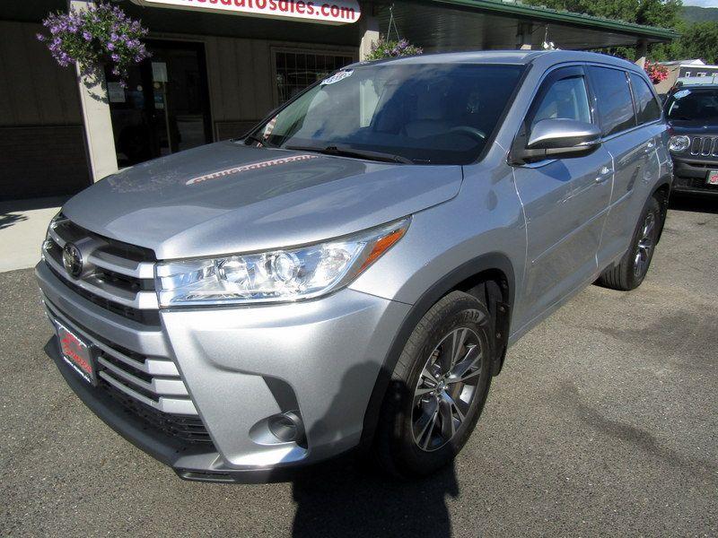 used 2018 Toyota Highlander car, priced at $29,995