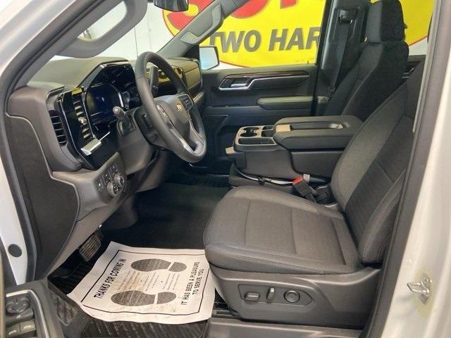 new 2025 Chevrolet Silverado 1500 car, priced at $48,692