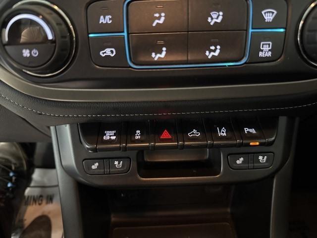 used 2021 GMC Canyon car, priced at $37,999