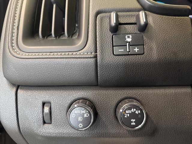 used 2021 GMC Canyon car, priced at $37,999