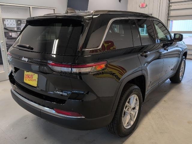 new 2025 Jeep Grand Cherokee car, priced at $38,415