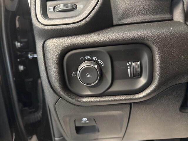 new 2025 Ram 1500 car, priced at $42,506