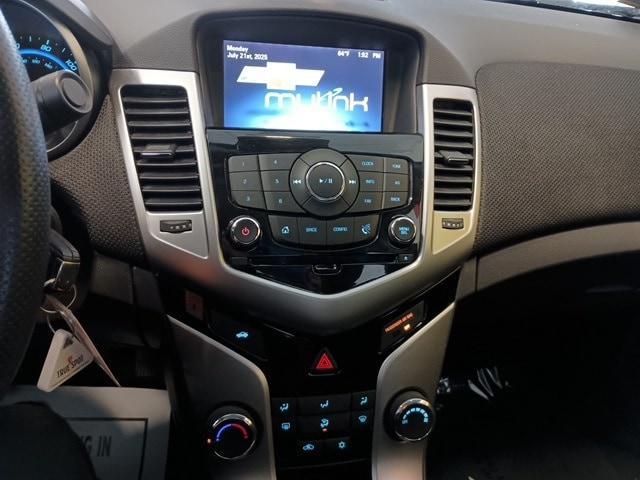 used 2015 Chevrolet Cruze car, priced at $9,350