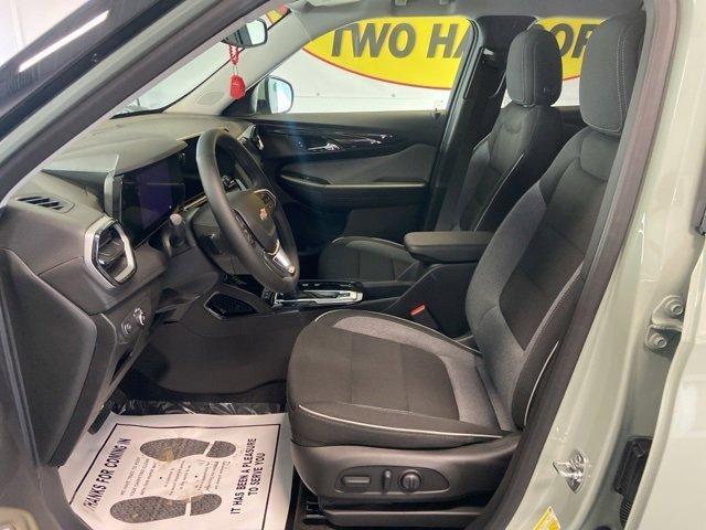 new 2025 Chevrolet TrailBlazer car, priced at $29,755