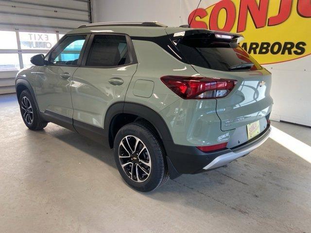 new 2025 Chevrolet TrailBlazer car, priced at $29,755