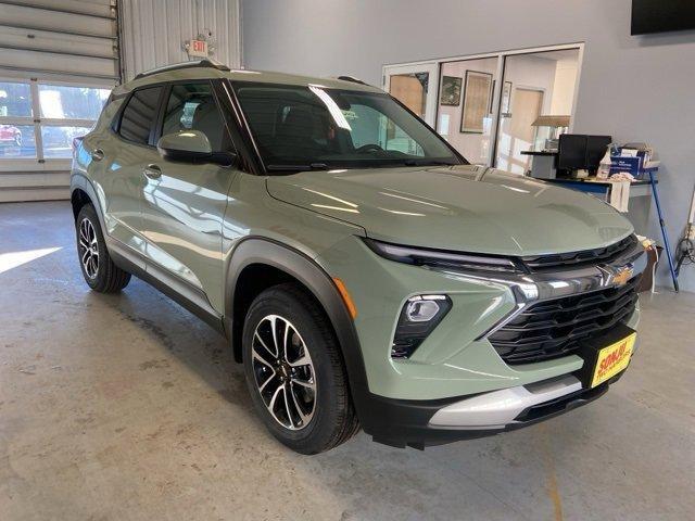 new 2025 Chevrolet TrailBlazer car, priced at $29,755