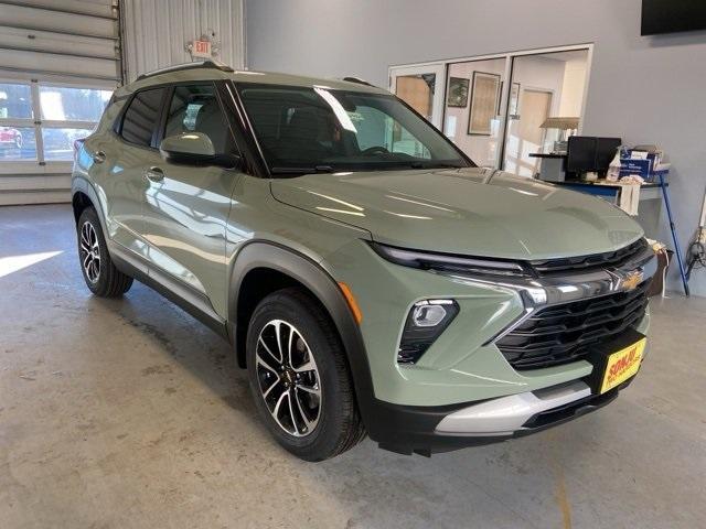 new 2025 Chevrolet TrailBlazer car, priced at $29,755