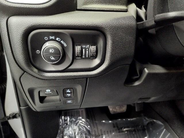 new 2025 Ram 1500 car, priced at $54,157