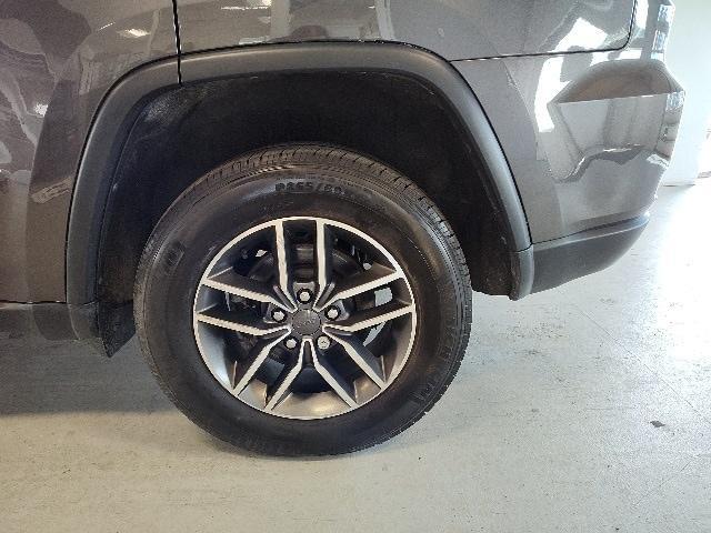 used 2021 Jeep Grand Cherokee car, priced at $21,487