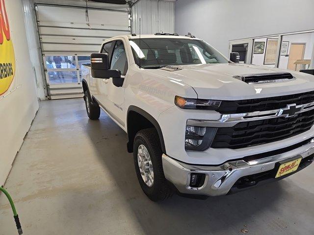 new 2025 Chevrolet Silverado 3500 car, priced at $75,685