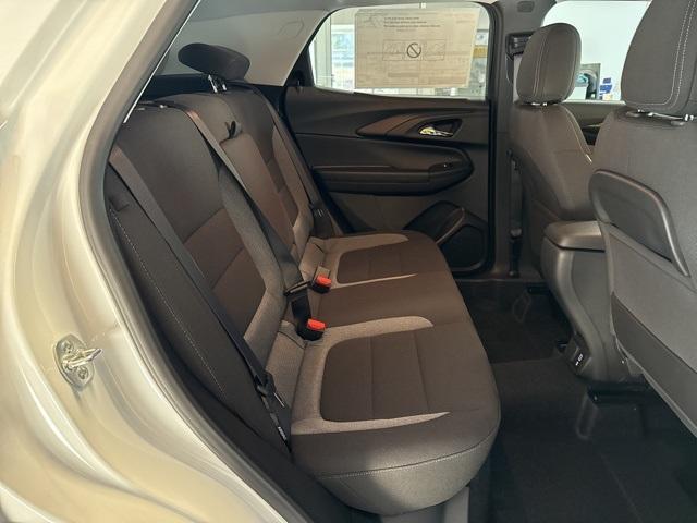new 2025 Chevrolet TrailBlazer car, priced at $30,028