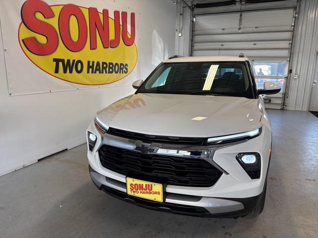 new 2025 Chevrolet TrailBlazer car, priced at $30,028