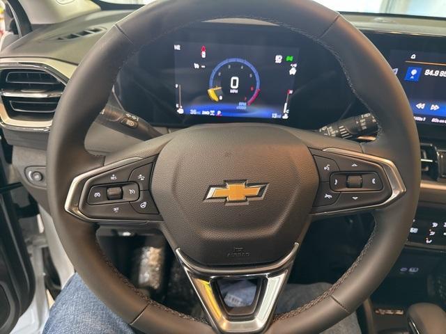 new 2025 Chevrolet TrailBlazer car, priced at $30,028