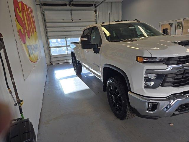 new 2025 Chevrolet Silverado 3500 car, priced at $67,635