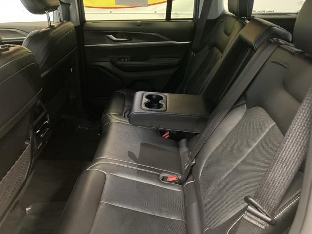 used 2023 Jeep Grand Cherokee car, priced at $30,989