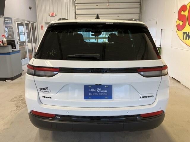 used 2023 Jeep Grand Cherokee car, priced at $30,989