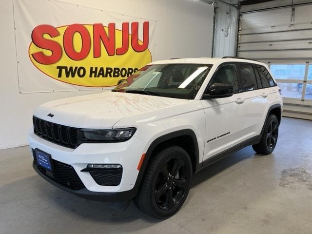 used 2023 Jeep Grand Cherokee car, priced at $30,989