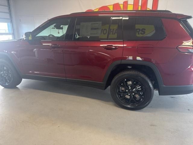 new 2025 Jeep Grand Cherokee L car, priced at $42,725