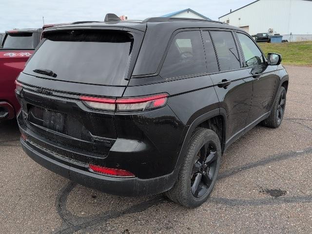 used 2023 Jeep Grand Cherokee car, priced at $30,999