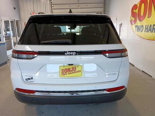 new 2025 Jeep Grand Cherokee car, priced at $39,820