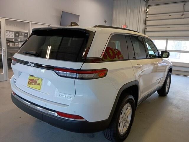 new 2025 Jeep Grand Cherokee car, priced at $39,820
