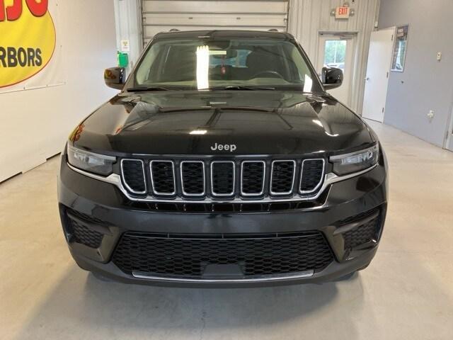 used 2022 Jeep Grand Cherokee car, priced at $28,594