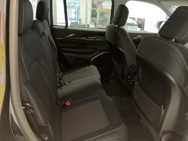 used 2022 Jeep Grand Cherokee car, priced at $28,594
