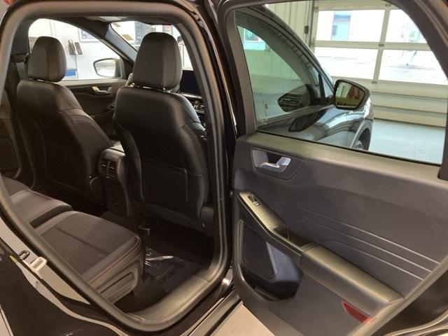 new 2025 Ford Escape car, priced at $32,274