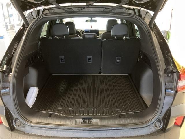 new 2025 Ford Escape car, priced at $32,274