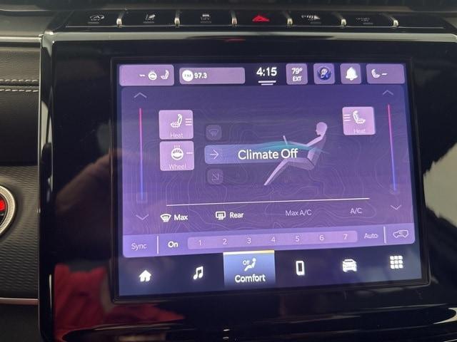 new 2025 Jeep Grand Cherokee car, priced at $42,130