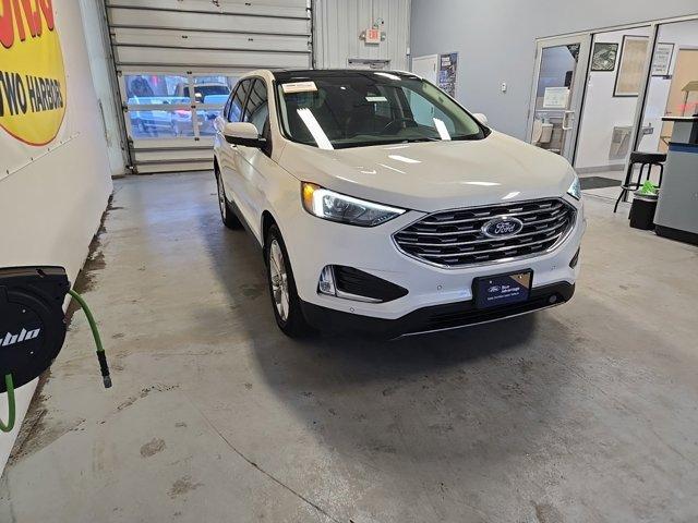 used 2023 Ford Edge car, priced at $28,399