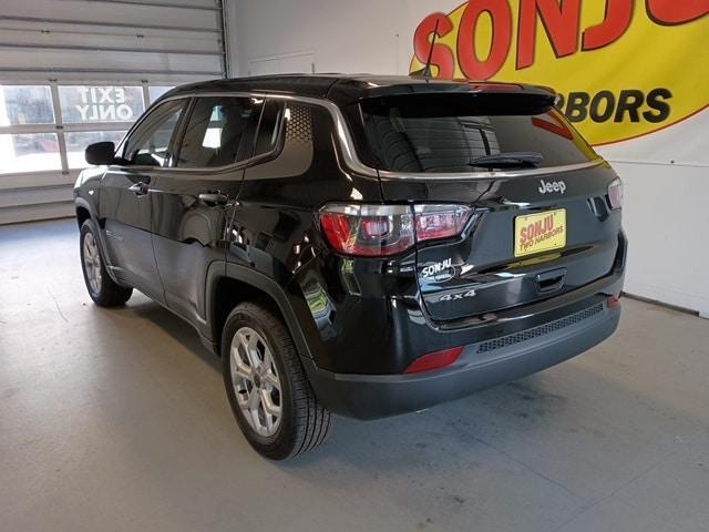 new 2025 Jeep Compass car, priced at $28,585