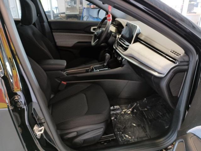 new 2025 Jeep Compass car, priced at $28,585
