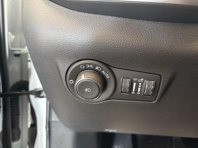 new 2025 Jeep Compass car, priced at $32,115