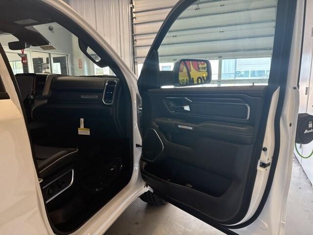 new 2025 Ram 1500 car, priced at $61,665
