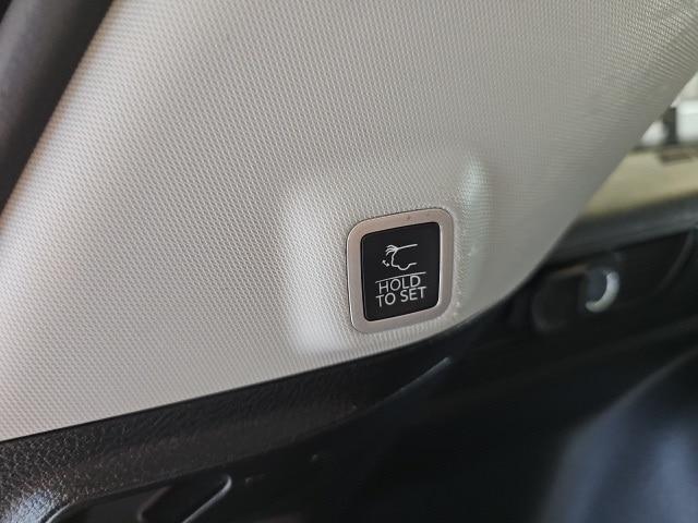 used 2023 Jeep Grand Cherokee car, priced at $31,998