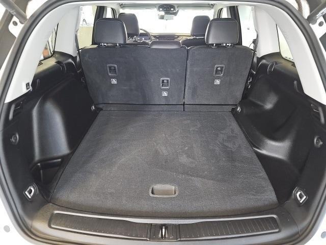 used 2023 Jeep Grand Cherokee car, priced at $31,998