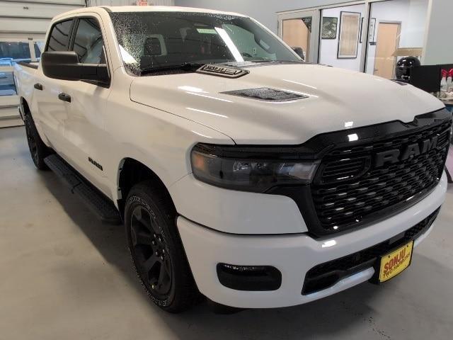 new 2025 Ram 1500 car, priced at $47,732