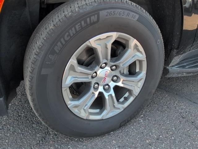 used 2024 GMC Yukon XL car, priced at $53,961