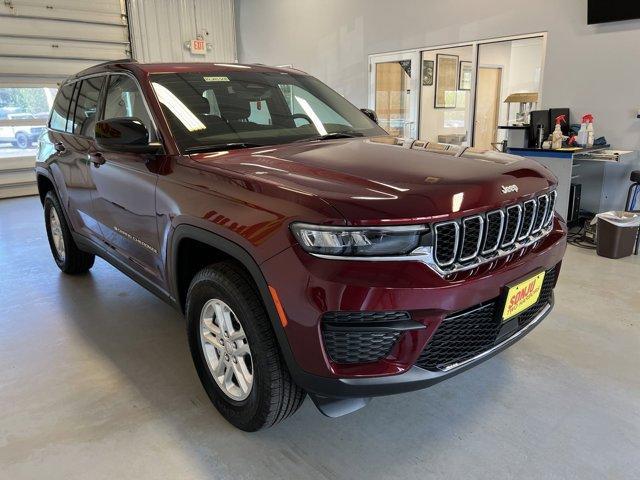 new 2024 Jeep Grand Cherokee car, priced at $42,979