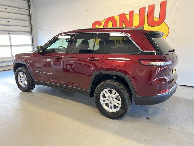 new 2024 Jeep Grand Cherokee car, priced at $42,979