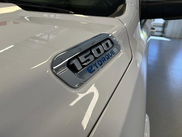 new 2025 Ram 1500 car, priced at $56,880