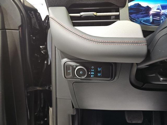 new 2025 Ford Explorer car, priced at $46,224