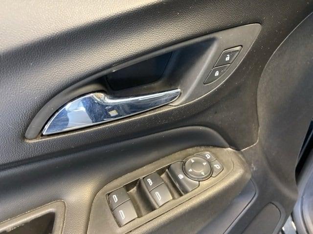 used 2022 Chevrolet Equinox car, priced at $16,499